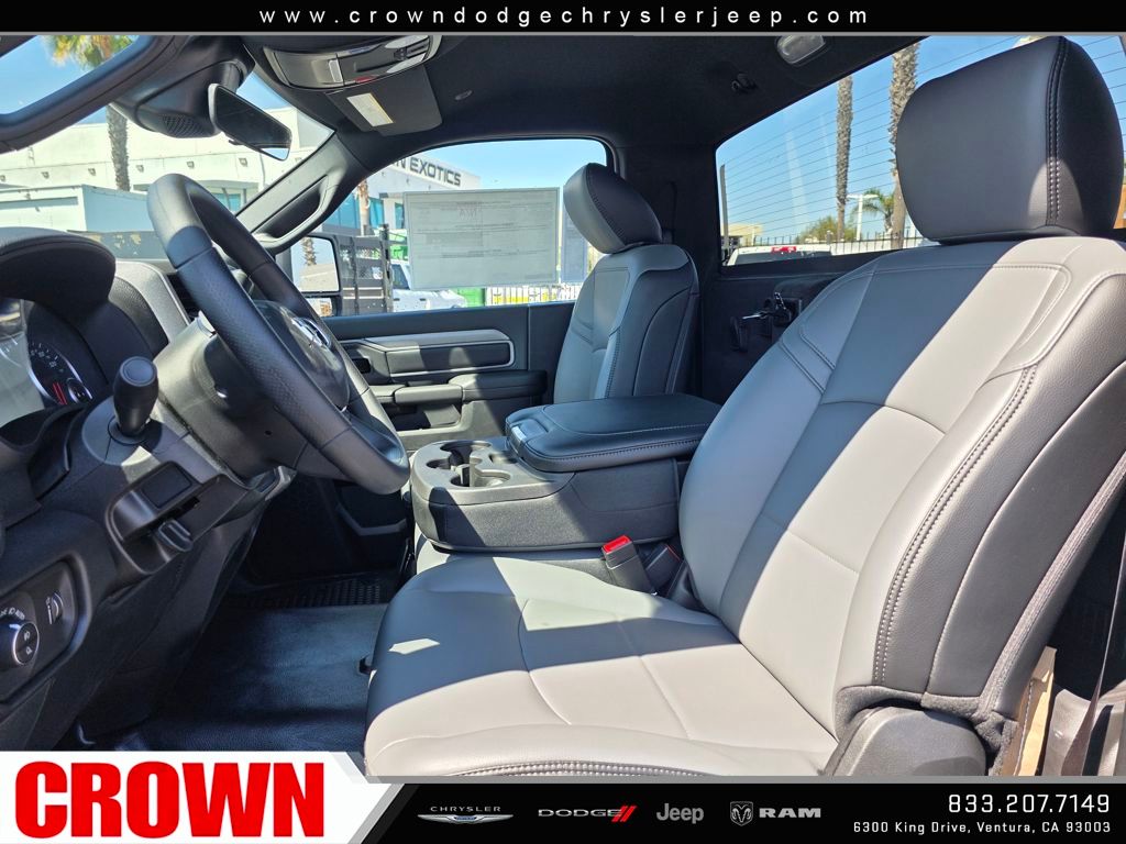 2026 Ram 3500 Tradesman photo 15