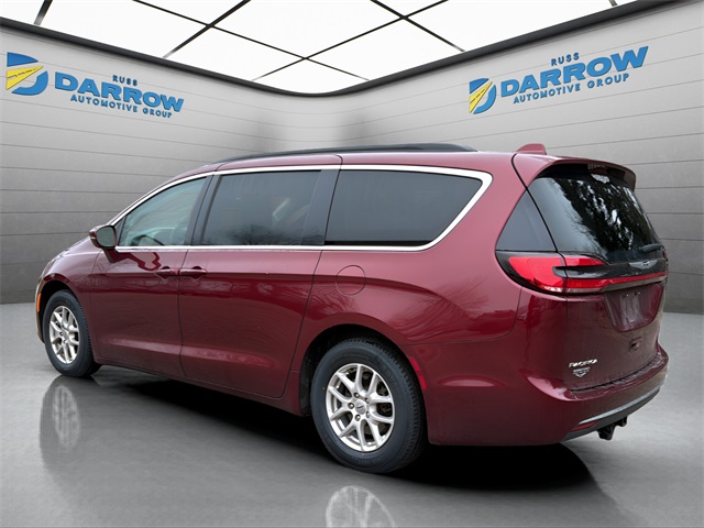 2022 Chrysler Pacifica Touring L photo 3