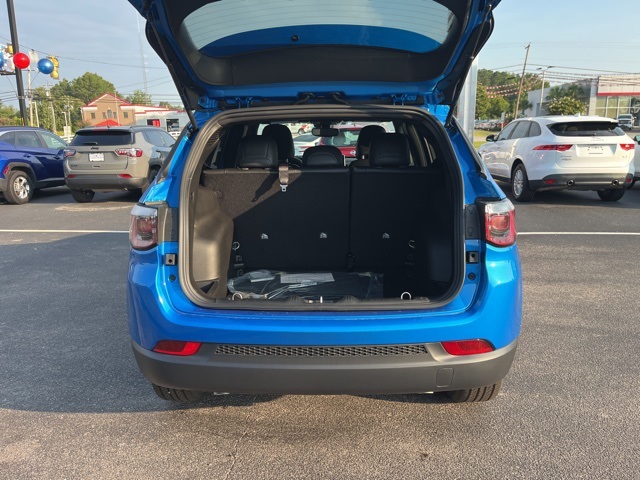 2025 Jeep Compass Latitude photo 20