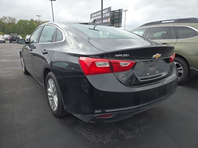 2016 Chevrolet Malibu 1LT photo 3