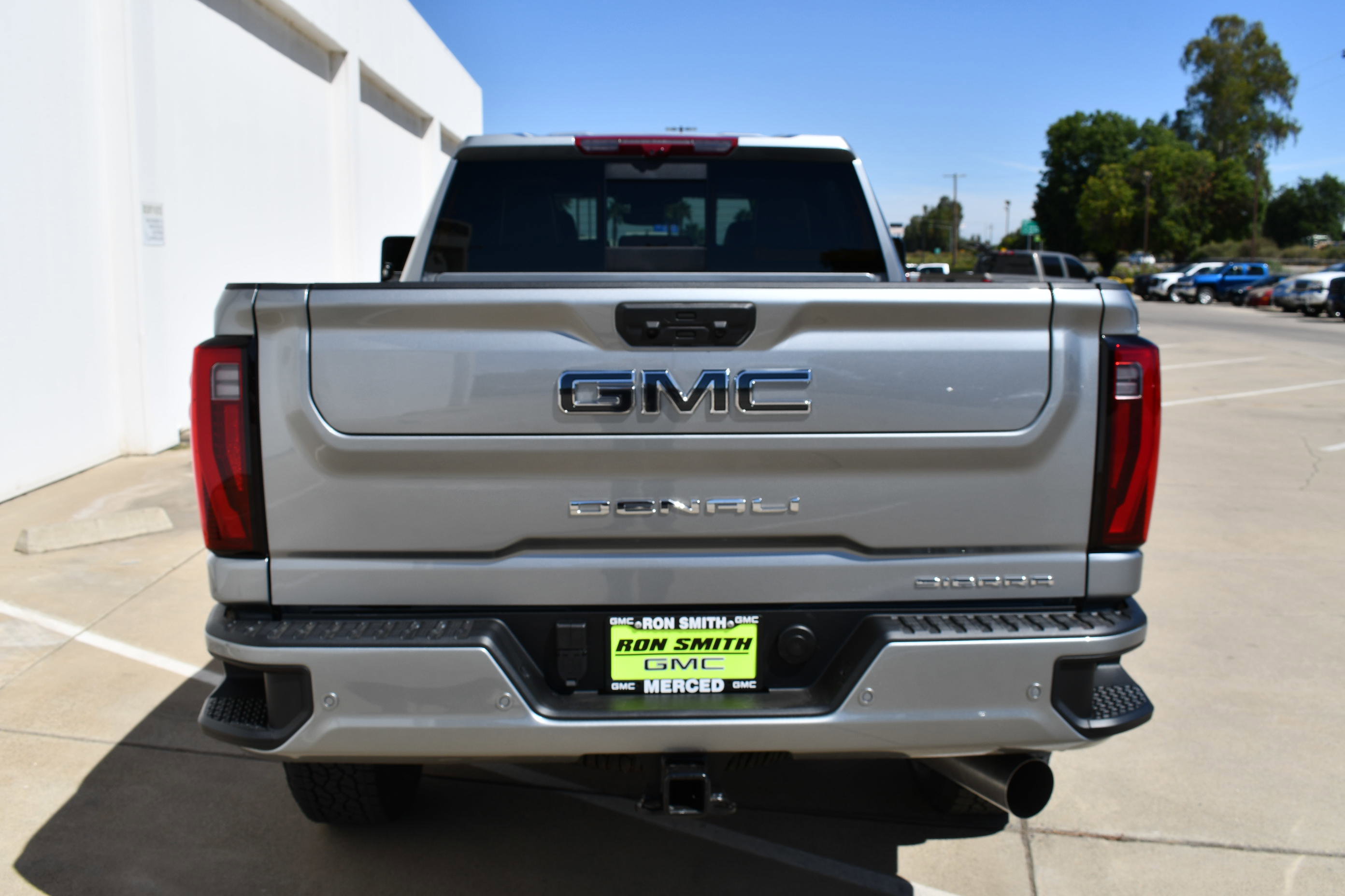 2025 Gmc Sierra 2500 HD Denali Ultimate photo 8