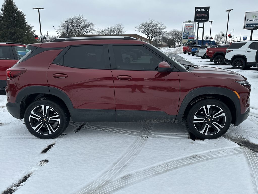 2024 CHEVROLET TRAILBLAZER - Image 9