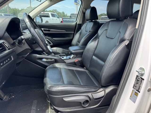 2022 Kia Telluride LX photo 16
