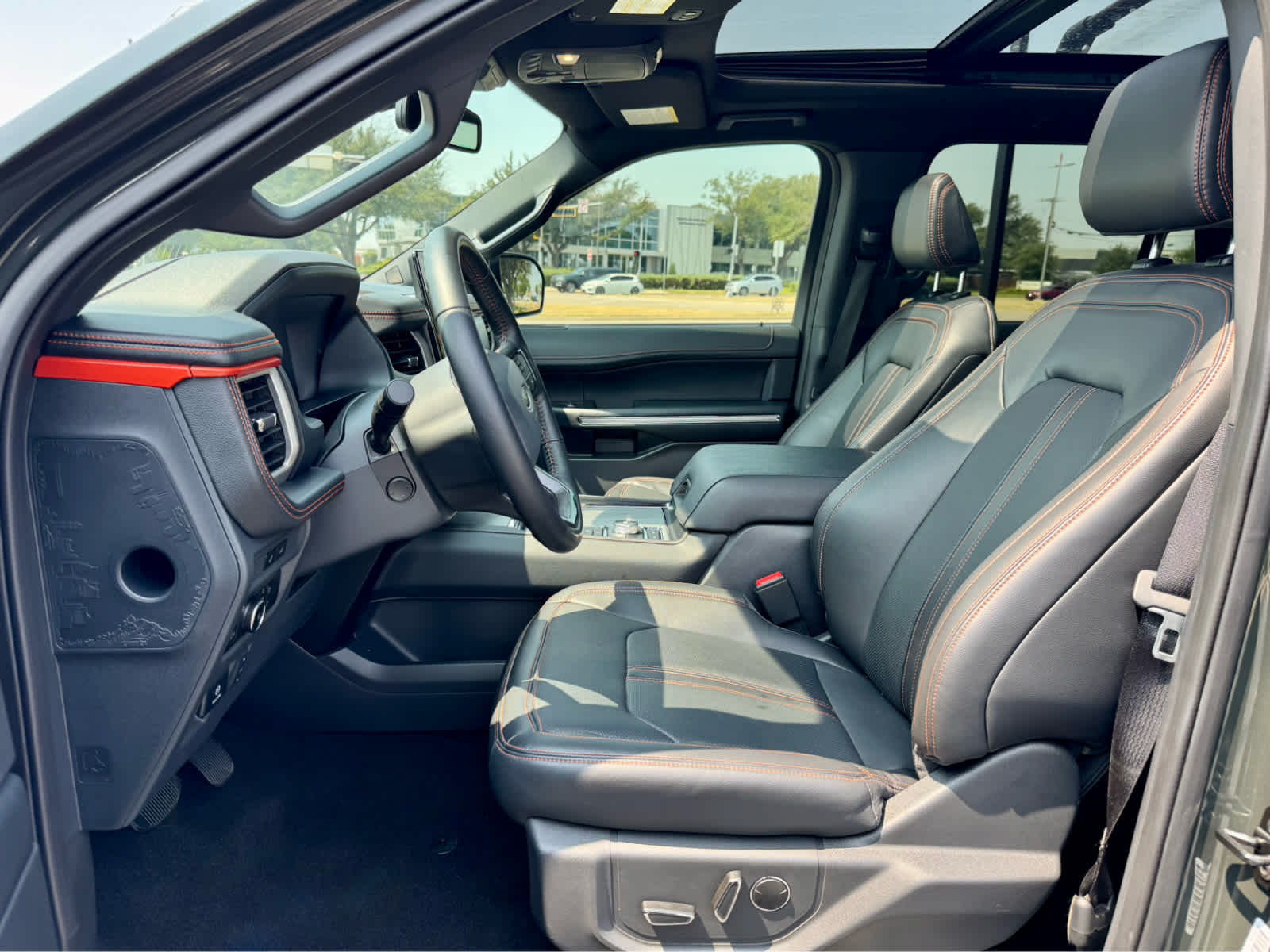 2023 Ford Expedition Timberline photo 13