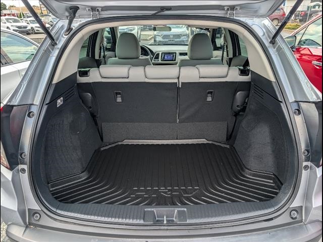 2021 Honda HR-V LX photo 18