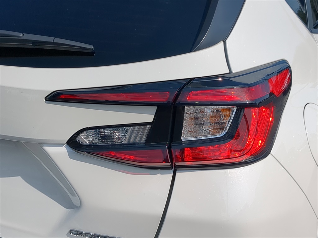 2025 Subaru Crosstrek Base photo 7
