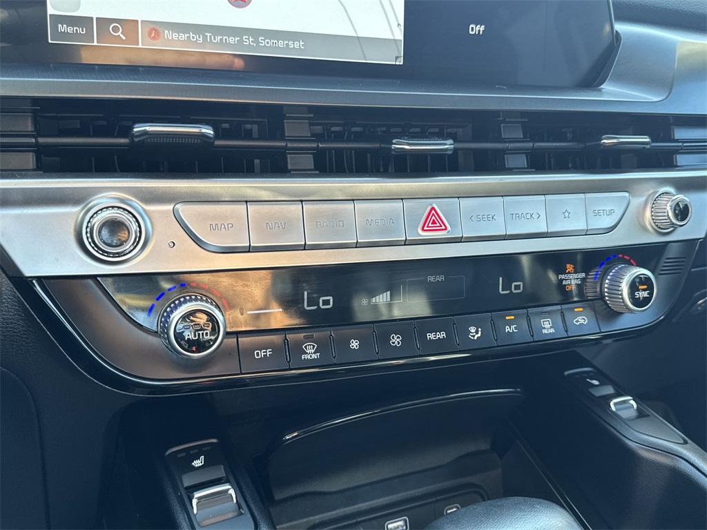 2024 Kia Telluride S photo 24