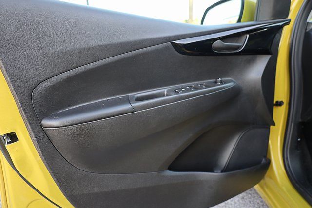 2022 Chevrolet Spark 1LT photo 31