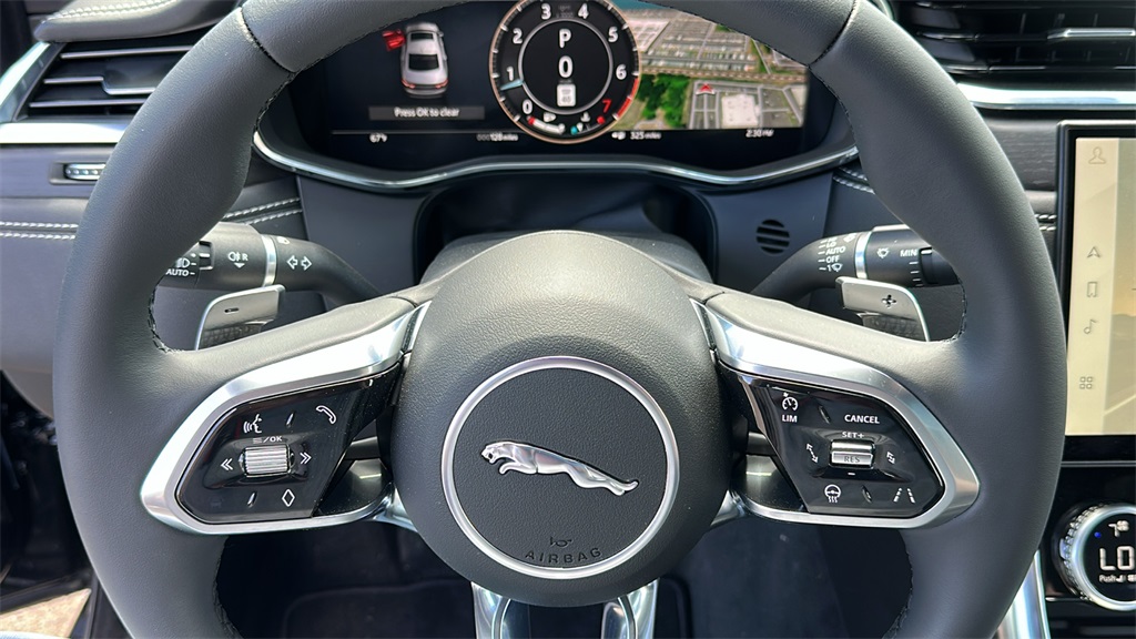 2024 Jaguar XF P300 R-Dynamic SE photo 13