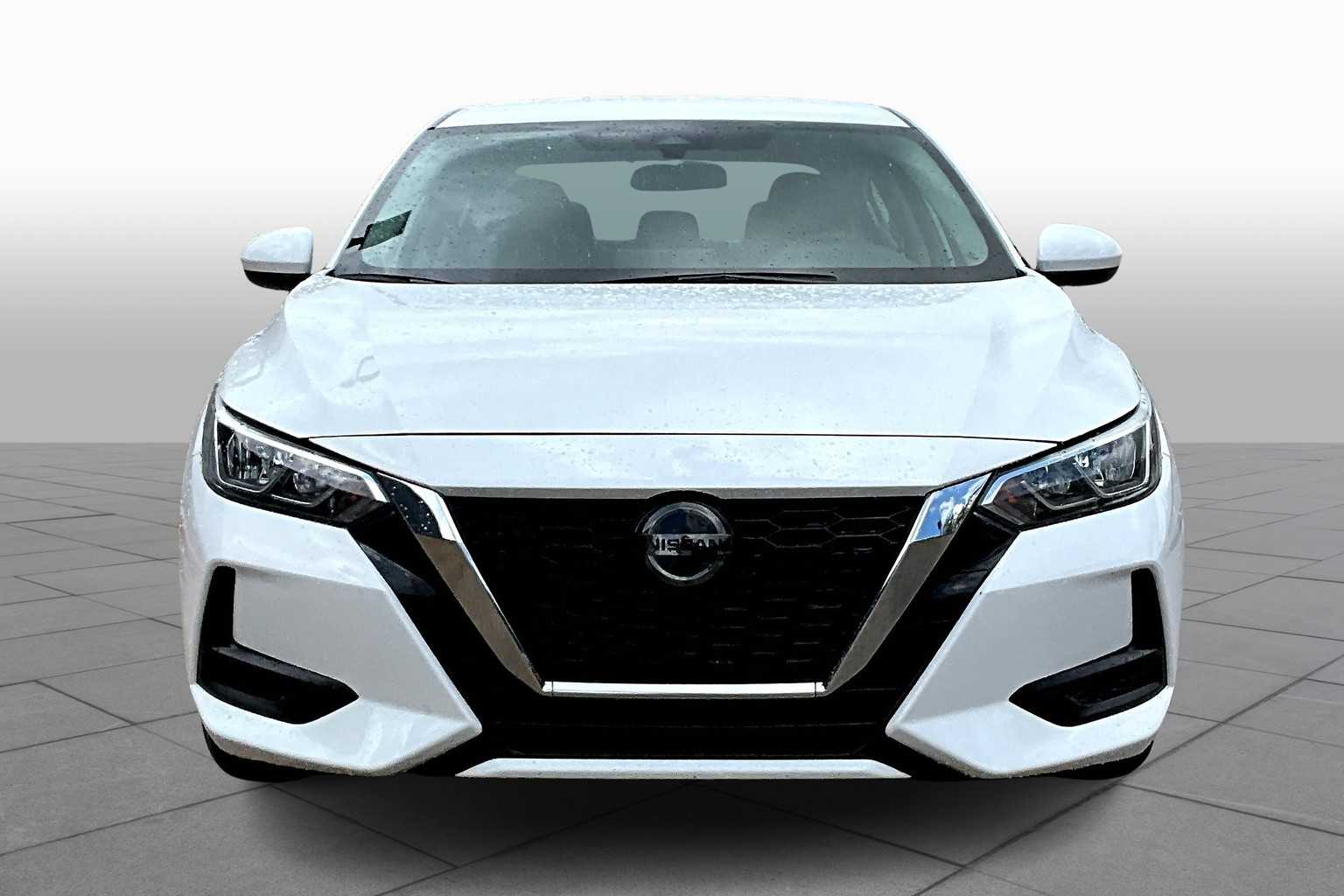 2022 Nissan Sentra SV photo 3
