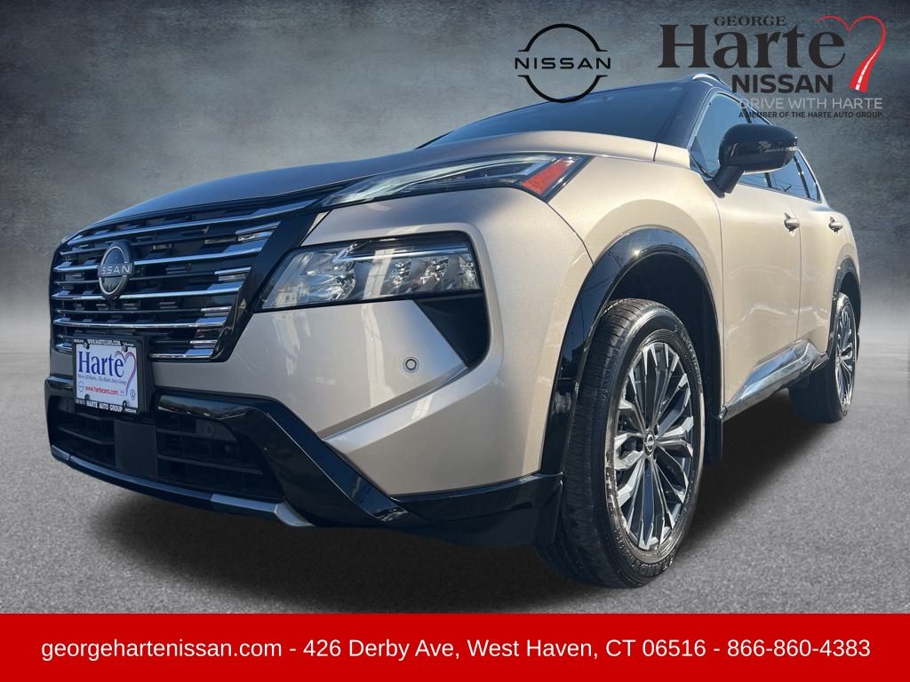 2026 Nissan Rogue Platinum's photo