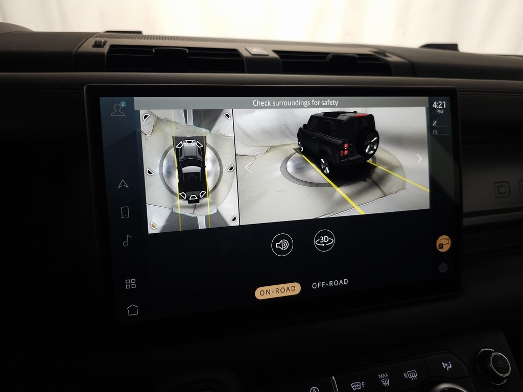 2025 LAND ROVER DEFENDER - Image 30