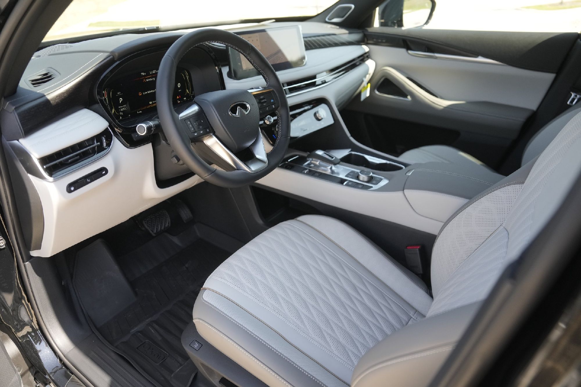 2026 Infiniti QX60 Autograph AWD photo 5