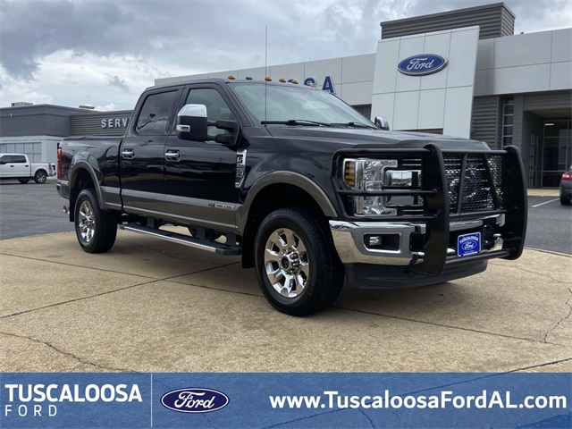 2018 Ford F-250 Super Duty Lariat's photo