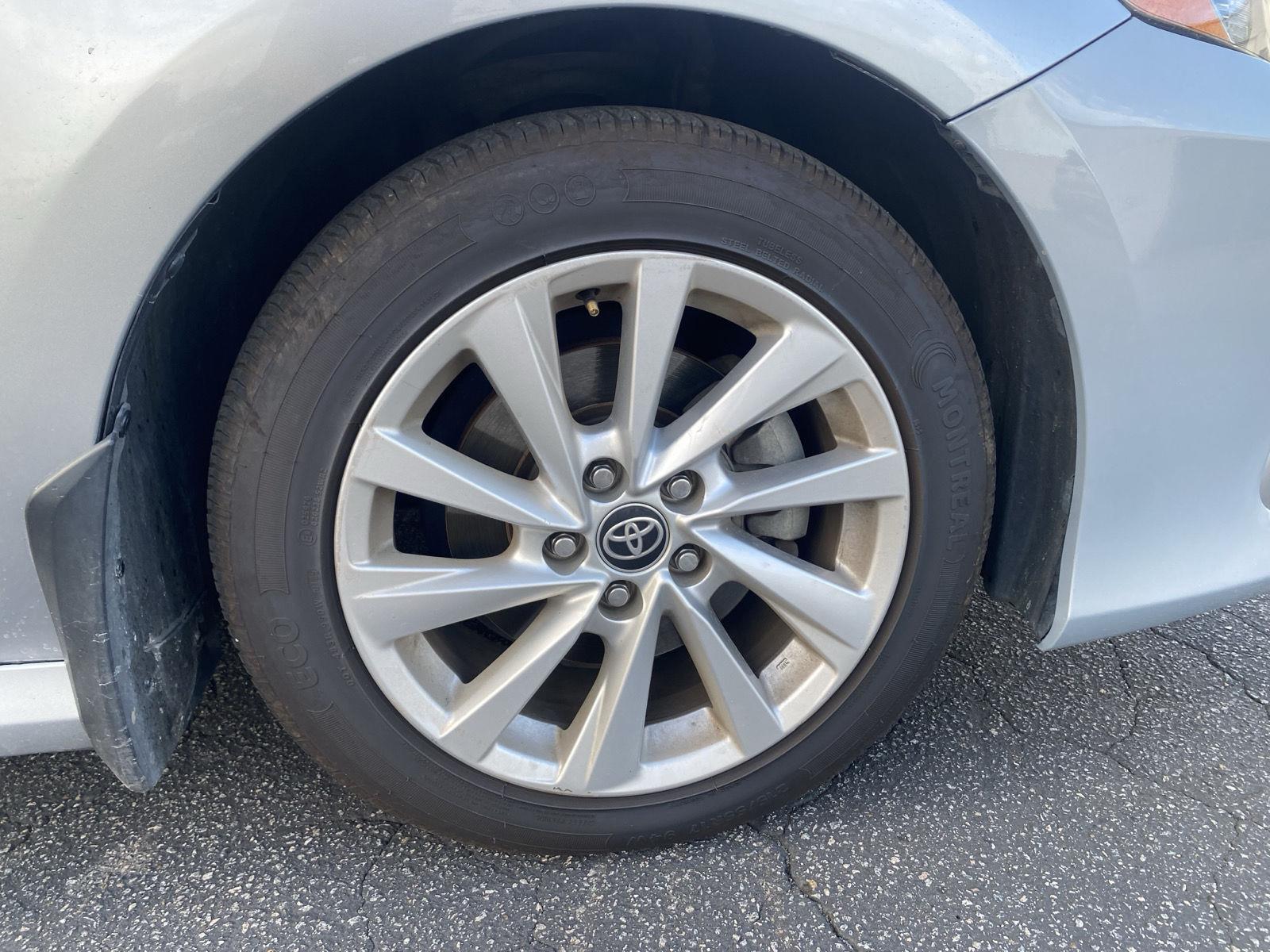 2023 Toyota Camry LE photo 9