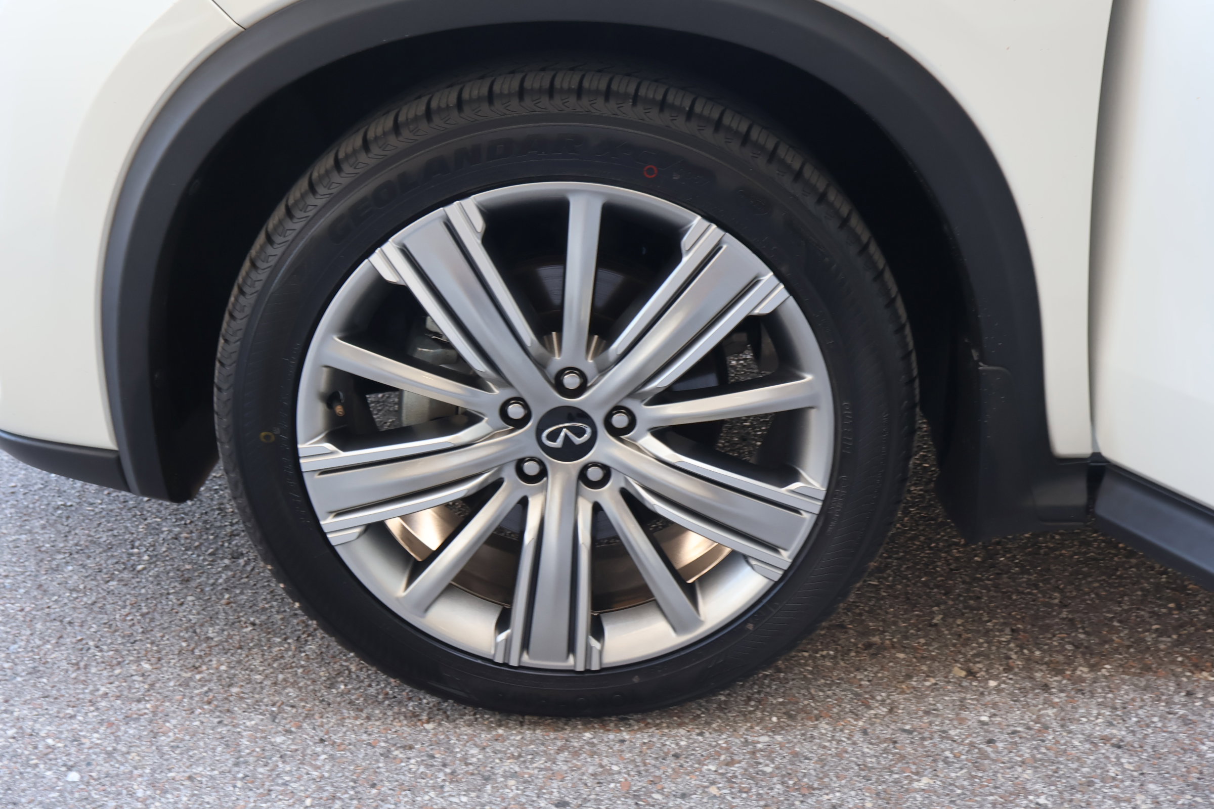2022 Infiniti QX50 Sensory photo 13