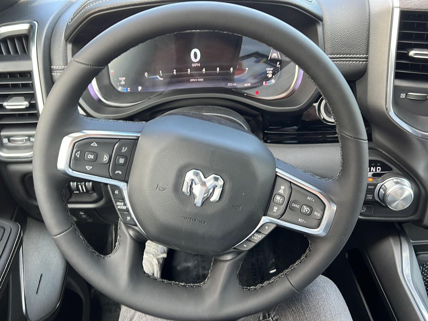 2025 Ram 1500 Laramie photo 13