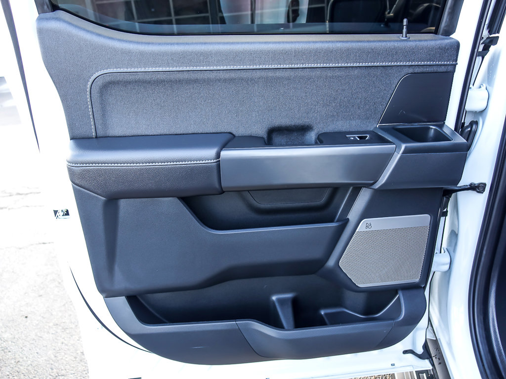 2025 FORD F-150 - Image 23