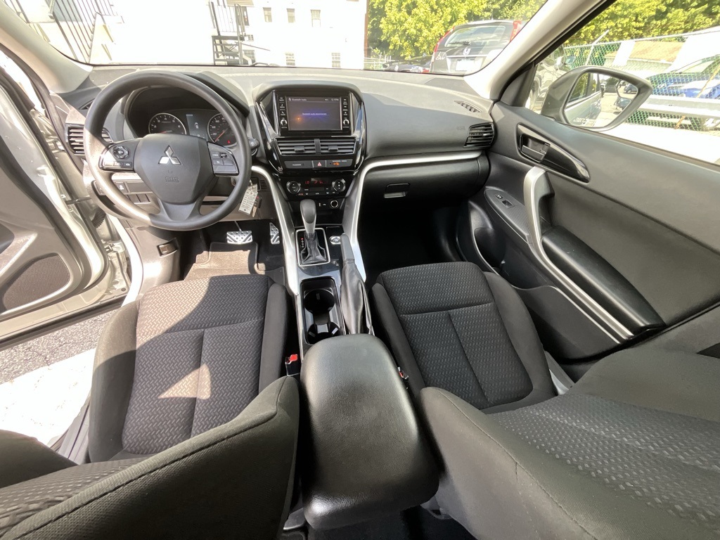 2023 Mitsubishi Eclipse Cross ES photo 20
