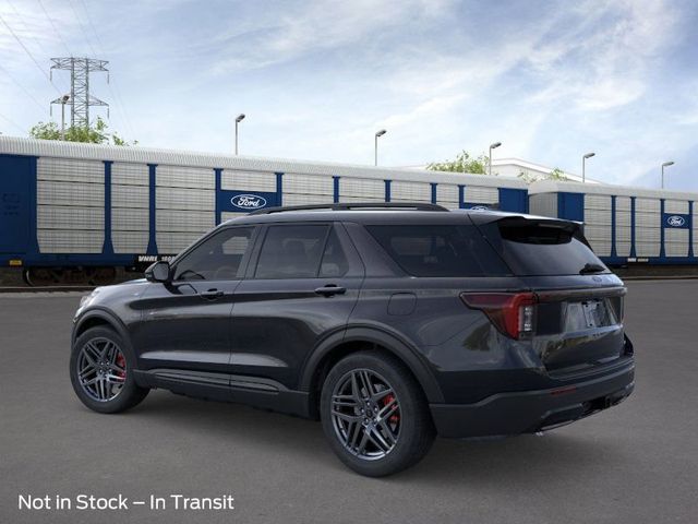 2025 Ford Explorer ST-Line photo 2