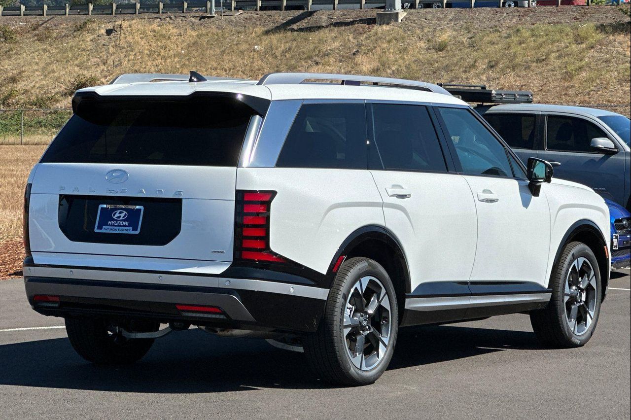 2026 Hyundai Palisade Limited photo 3