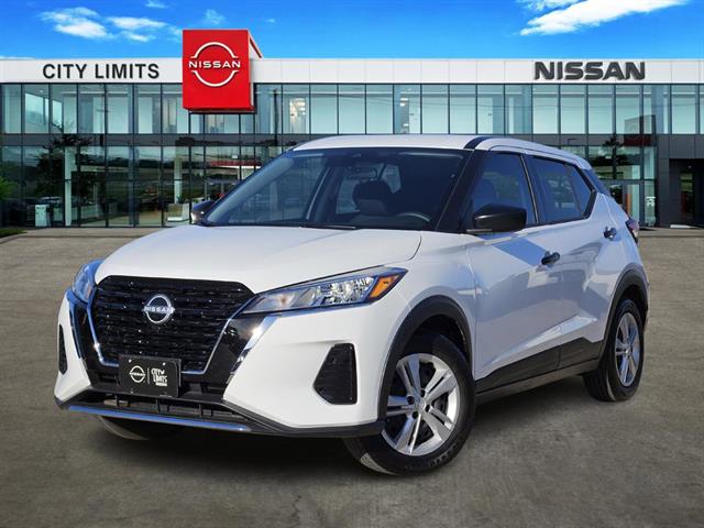 2025 Nissan KICKS PLAY Base