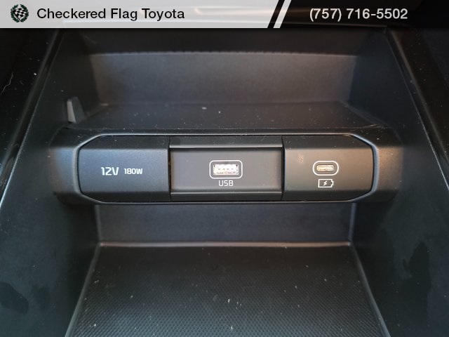 2024 Kia Telluride LX photo 18