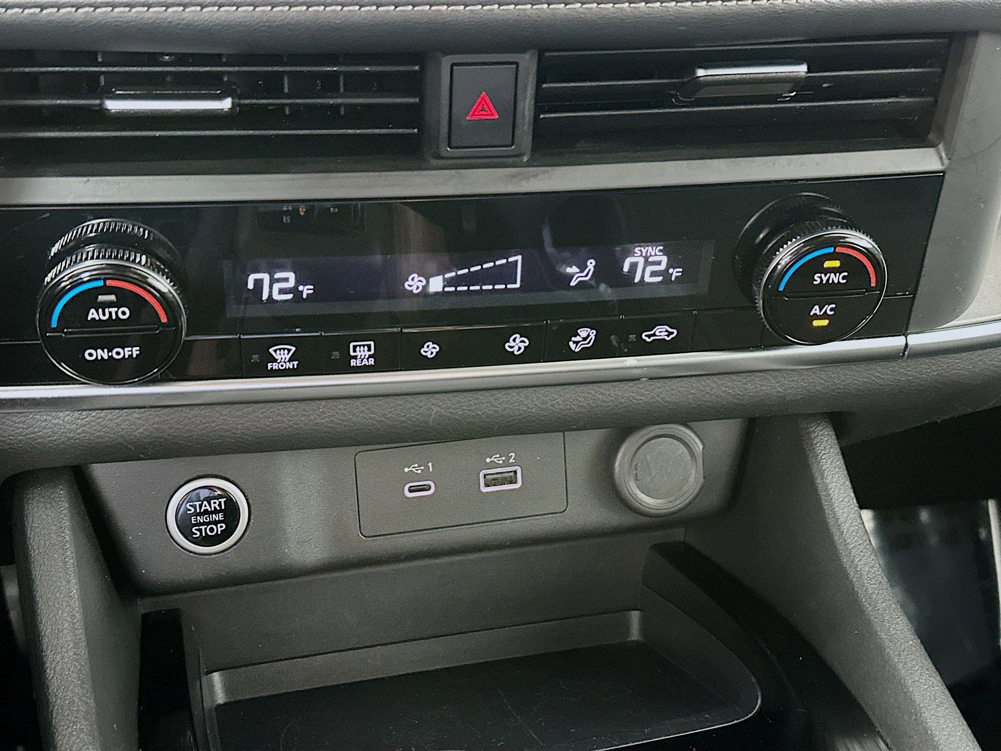 2023 Nissan Rogue SV photo 13