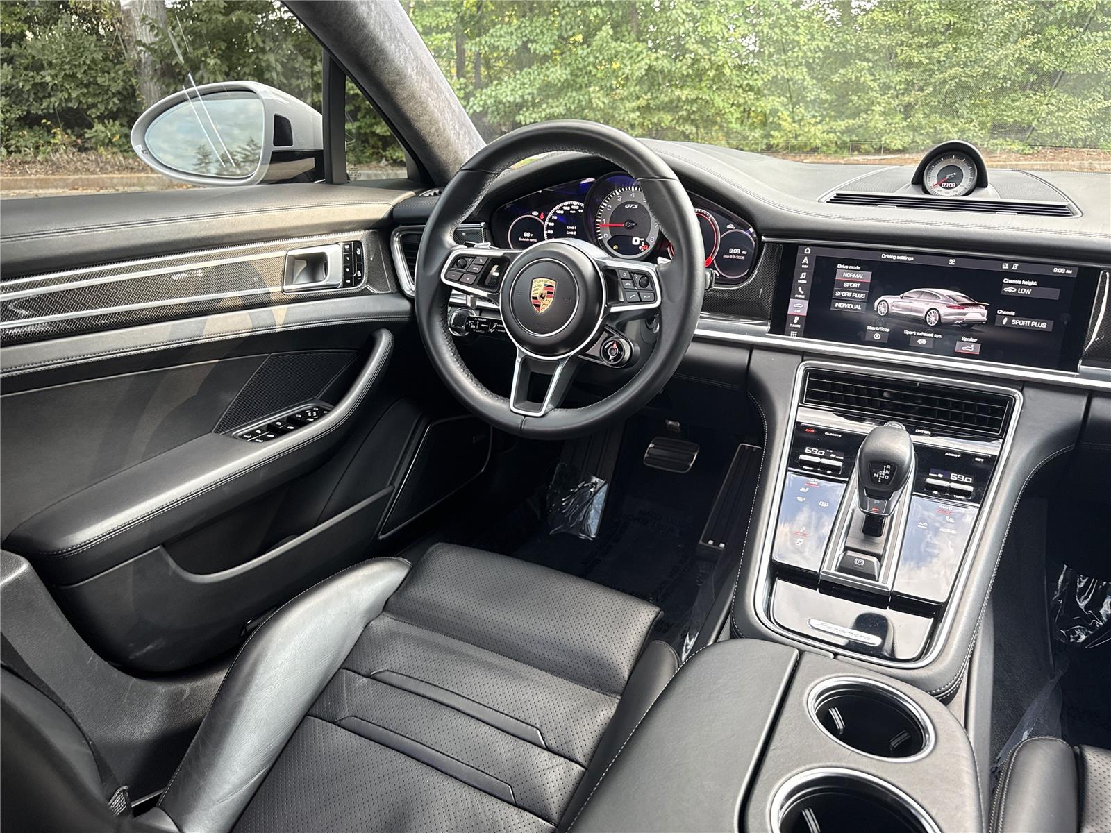 2020 Porsche Panamera GTS photo 15