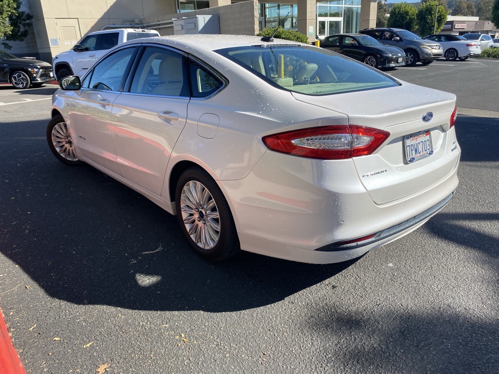 Used 2016 White Ford SE image 3