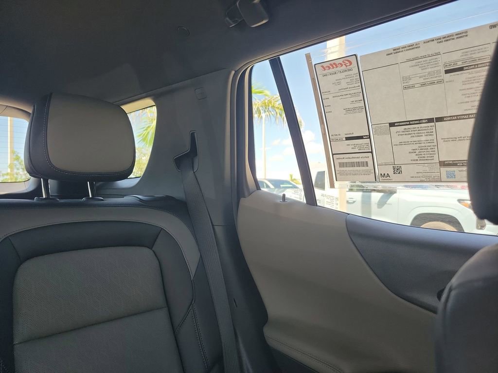 2026 Chevrolet Equinox LT photo 14