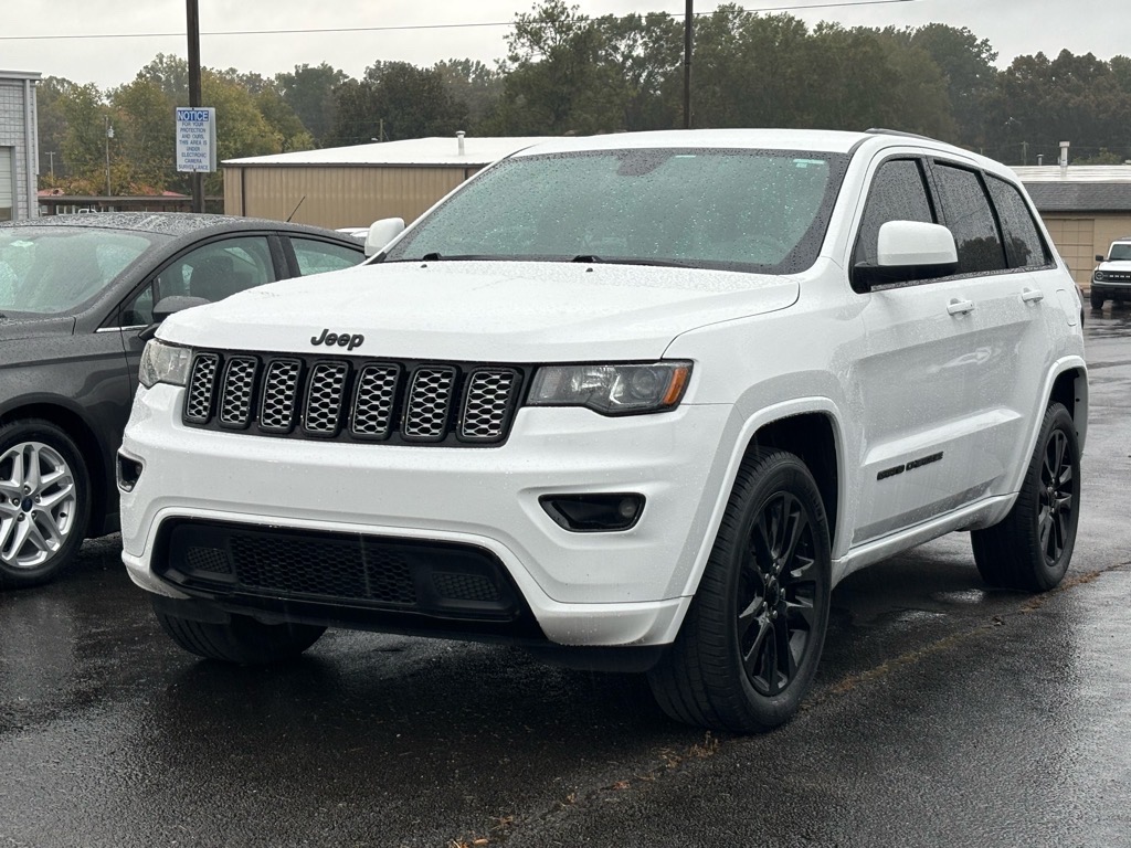 2017 Jeep Grand Cherokee Altitude