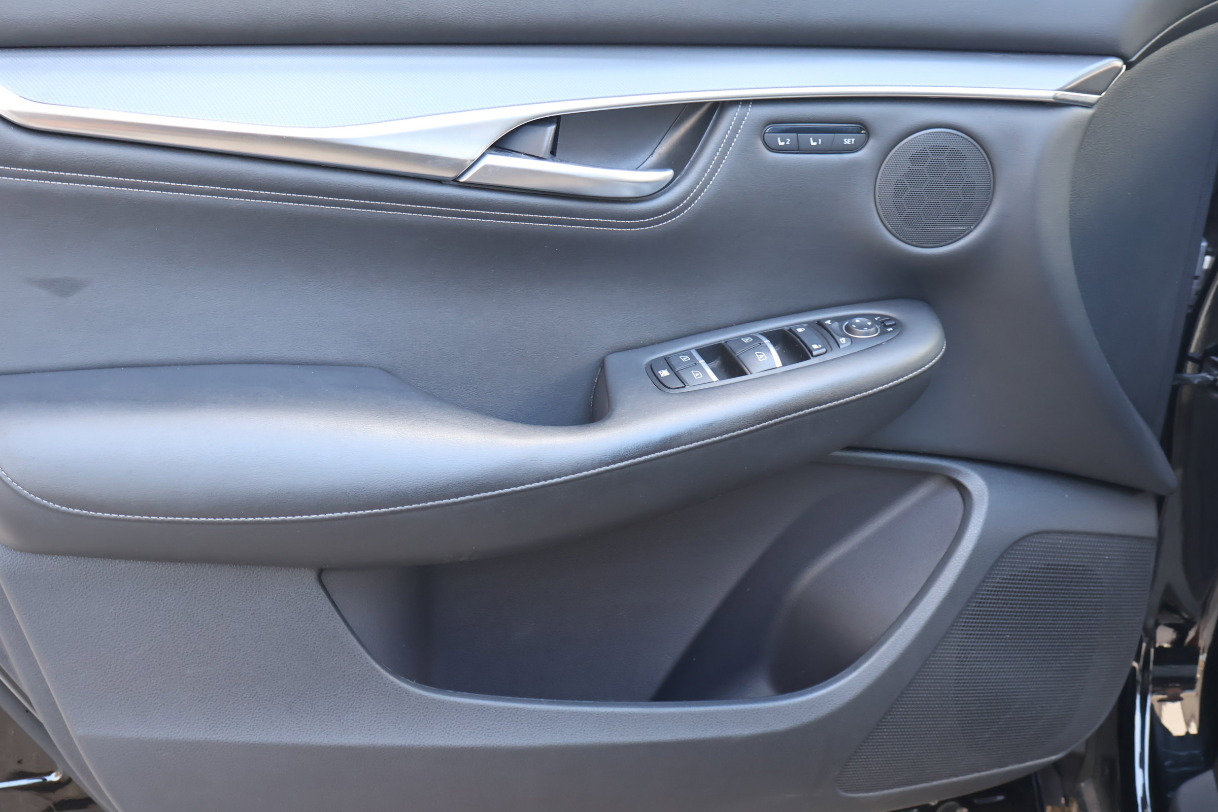 2024 Infiniti QX55 Luxe photo 14