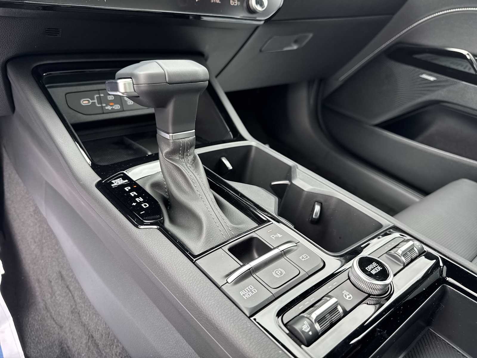2025 Kia K5 GT-Line photo 20