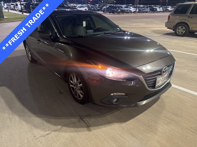 2016 Mazda Mazda3 Touring photo 2