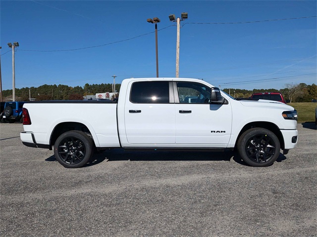 2025 Ram 1500 Laramie photo 3