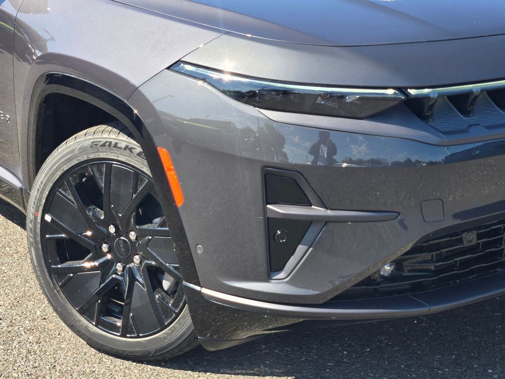 2025 Jeep Wagoneer S Launch Edition photo 3
