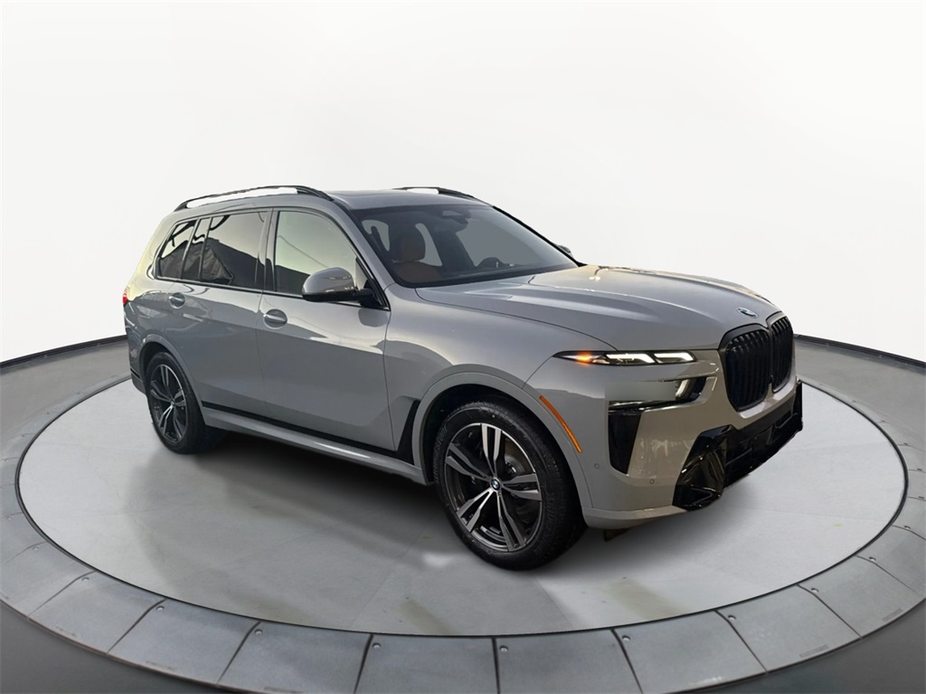 2026 BMW X7 40i's photo
