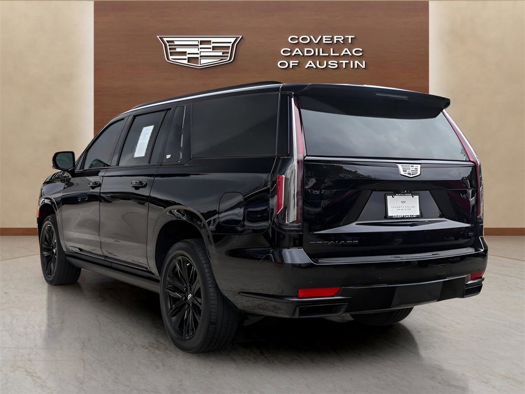 2023 Cadillac Escalade ESV Sport Platinum photo 2