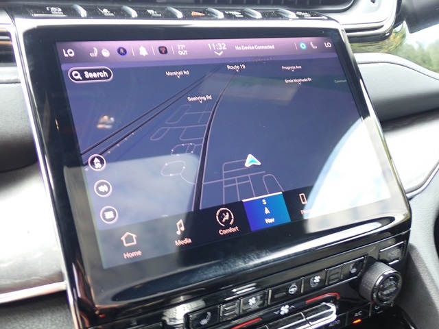 2023 Jeep Grand Cherokee Overland photo 20