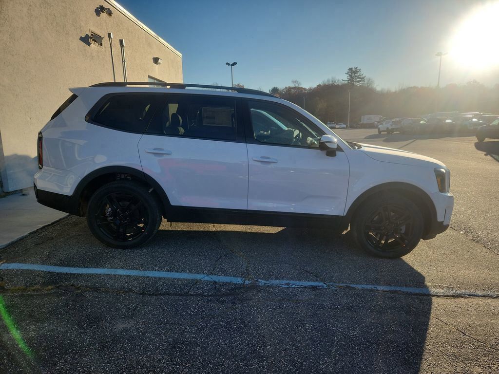 2025 Kia Telluride X-Line photo 3