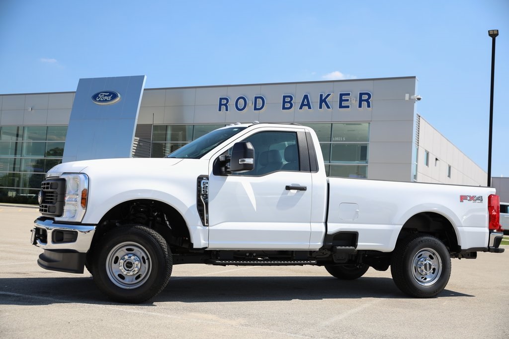 2025 Ford F-250 XL photo 3
