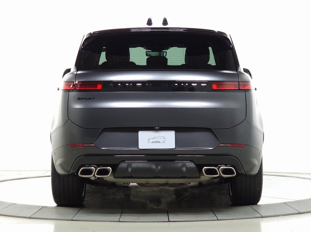 2025 Land Rover Range Rover Sport SE photo 2