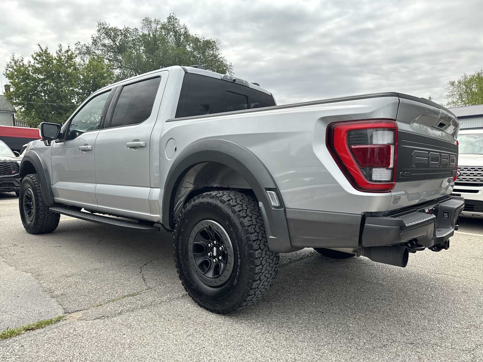 2023 Ford F-150 Raptor photo 7