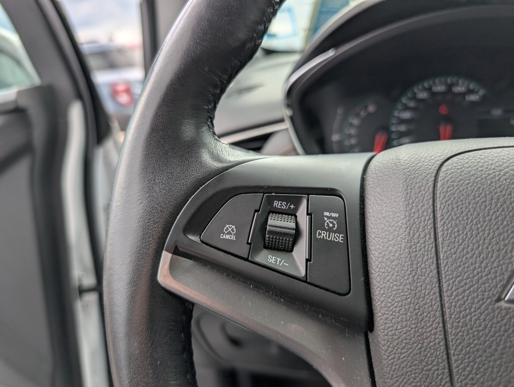 2022 Chevrolet Trax LT photo 11