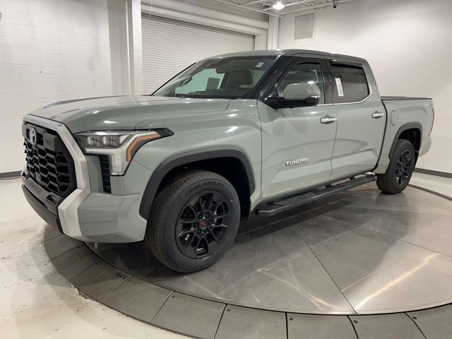 2022 Toyota Tundra Limited's photo
