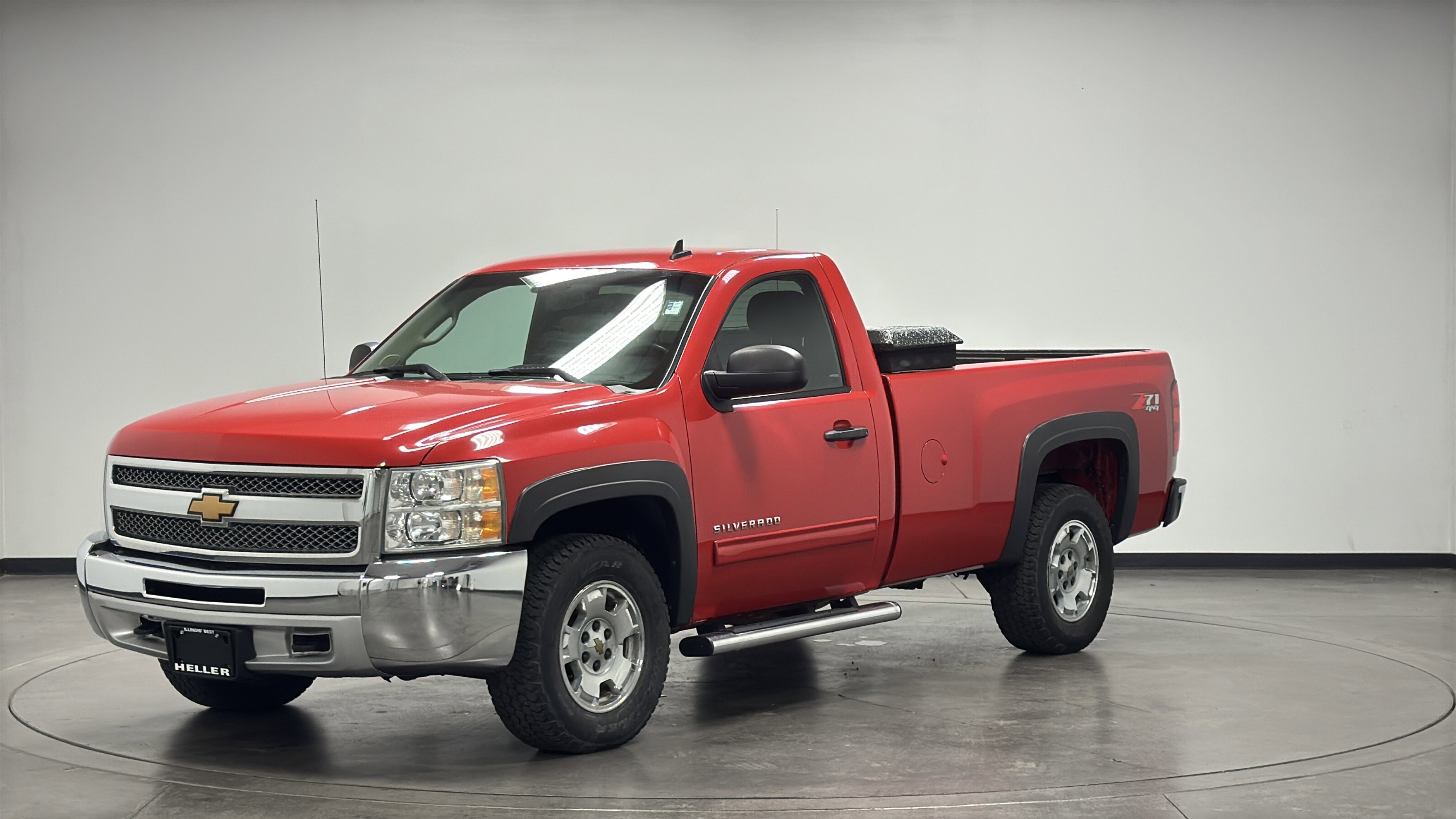 2013 Chevrolet Silverado 1500 LT photo 3