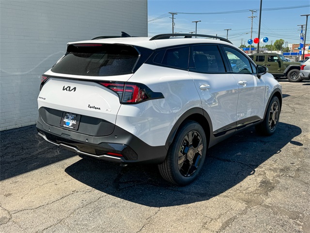 2026 Kia Sportage X-Line photo 4