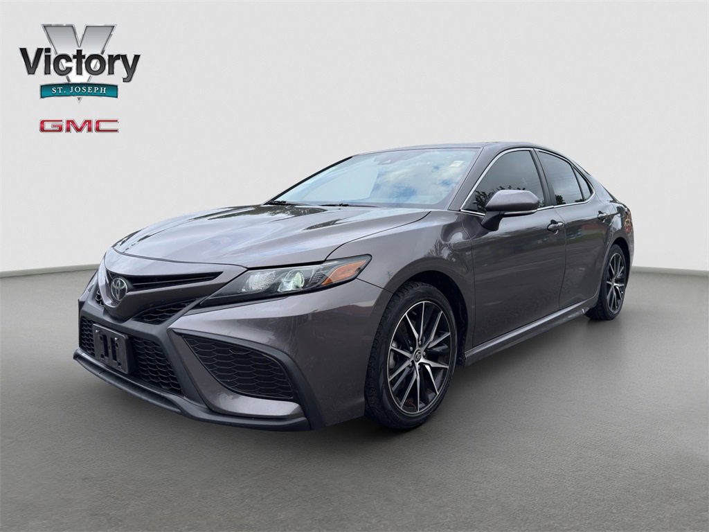 2021 Toyota Camry SE photo 4