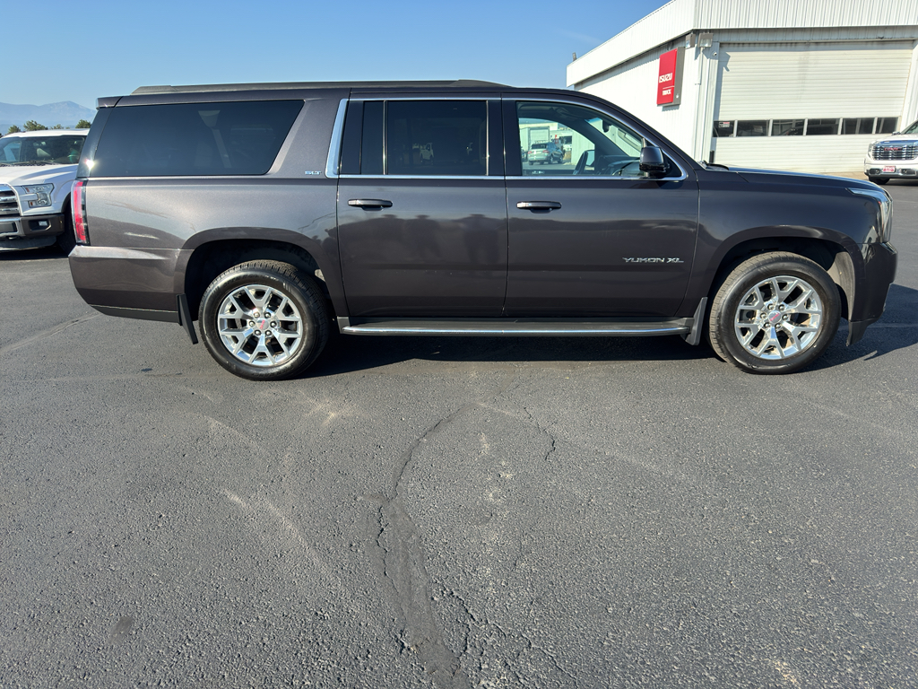 2016 Gmc Yukon XL SLT photo 4